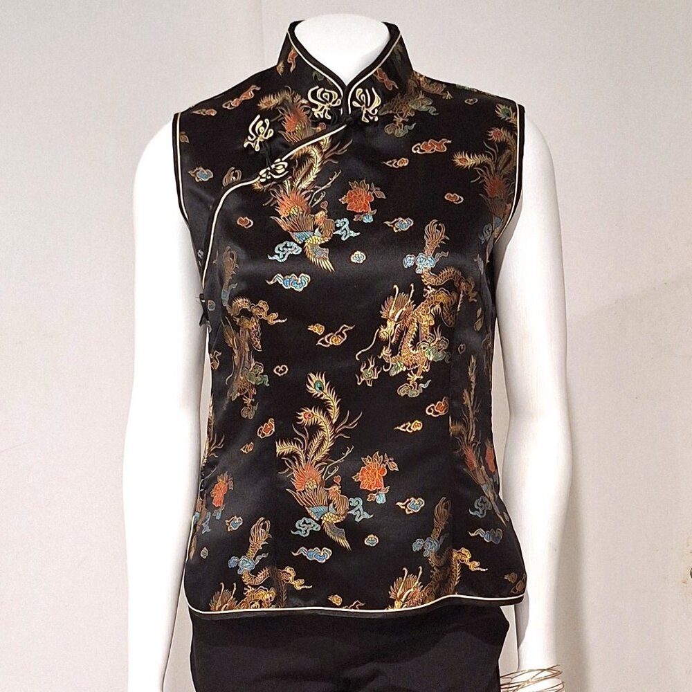 Like new Chinese black satin sleeveless top with mandarin collar